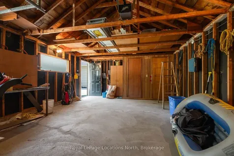 297 Beach Road Innisfil ON L0L 1R0