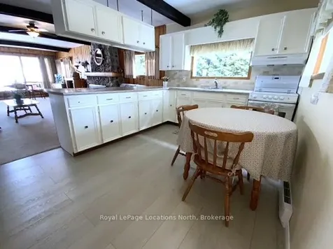 297 Beach Road Innisfil ON L0L 1R0