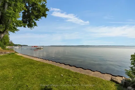 297 Beach Road Innisfil ON L0L 1R0