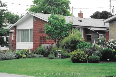 14 Rockport Crescent Richmond Hill ON L4C 2L6
