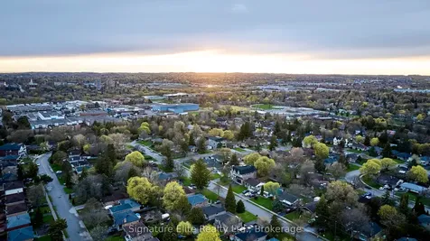 14 Rockport Crescent Richmond Hill ON L4C 2L6