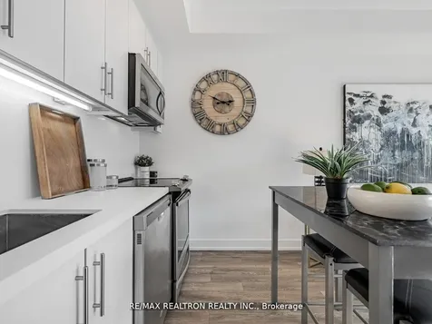301 Sea Ray Avenue Innisfil ON L9S 0L8