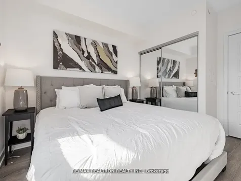 301 Sea Ray Avenue Innisfil ON L9S 0L8