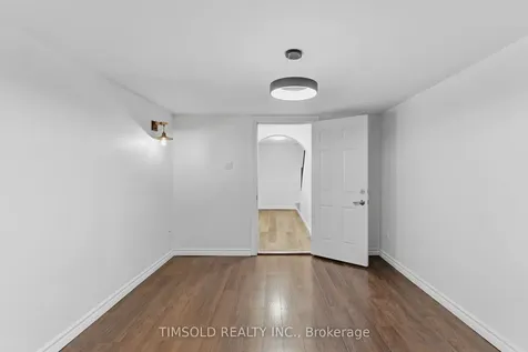14 Gordon Way Markham ON L3T 5A2