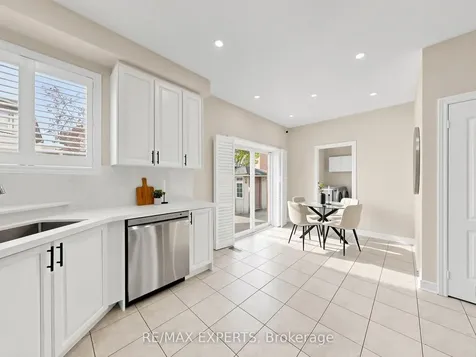 30 Johncrest Way Vaughan ON L4H 2K6