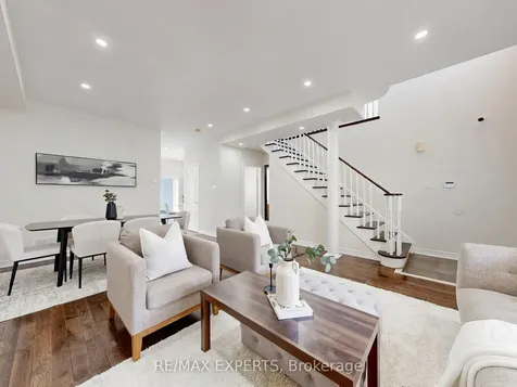 30 Johncrest Way Vaughan ON L4H 2K6