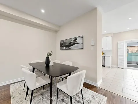 30 Johncrest Way Vaughan ON L4H 2K6