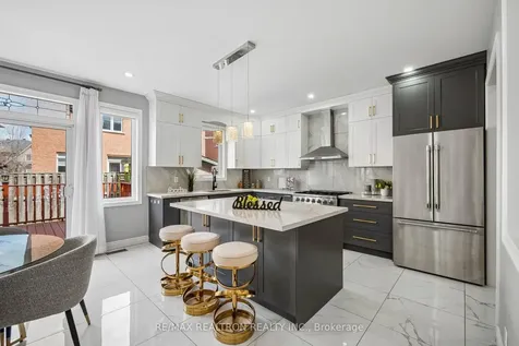 146 Seabreeze Avenue Vaughan ON L4J 9H1