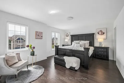 146 Seabreeze Avenue Vaughan ON L4J 9H1