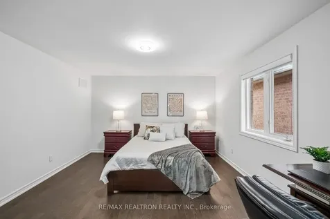 146 Seabreeze Avenue Vaughan ON L4J 9H1