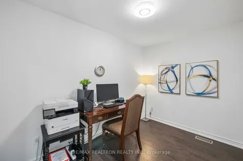 146 Seabreeze Avenue Vaughan ON L4J 9H1