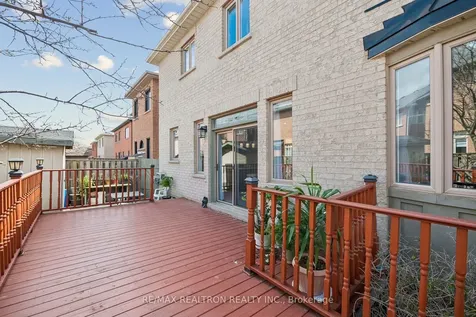 146 Seabreeze Avenue Vaughan ON L4J 9H1