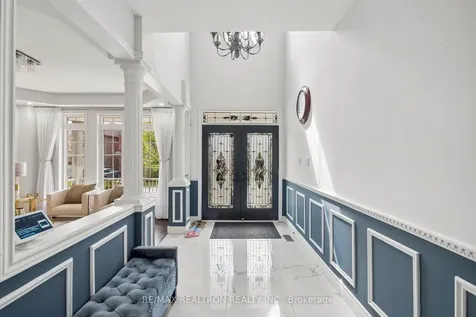 146 Seabreeze Avenue Vaughan ON L4J 9H1