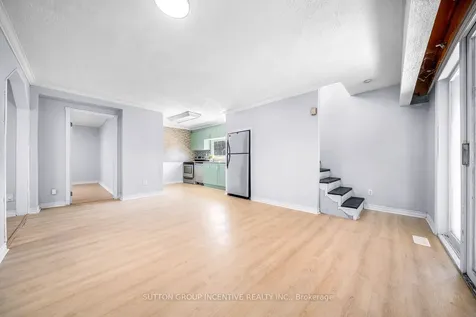 300 Metro Road N Georgina ON L4P 3C8