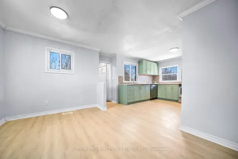 300 Metro Road N Georgina ON L4P 3C8