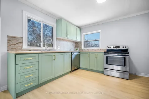 300 Metro Road N Georgina ON L4P 3C8