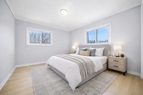 300 Metro Road N Georgina ON L4P 3C8