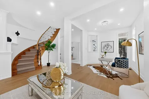 359 Worthington Avenue Richmond Hill ON L4E 4S3
