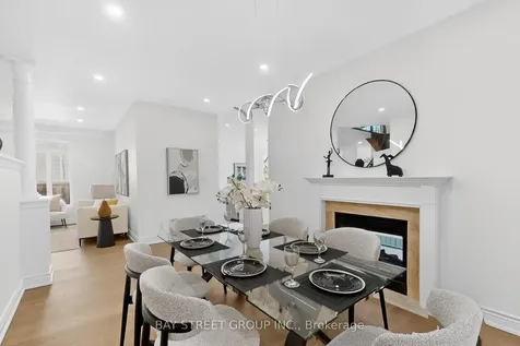 359 Worthington Avenue Richmond Hill ON L4E 4S3