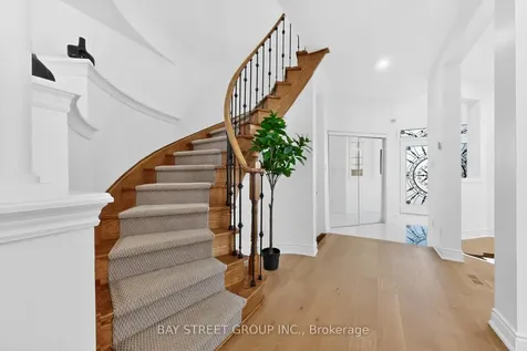 359 Worthington Avenue Richmond Hill ON L4E 4S3
