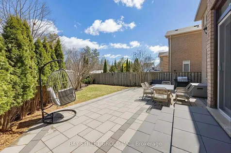359 Worthington Avenue Richmond Hill ON L4E 4S3