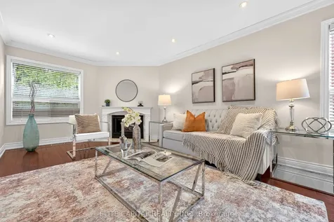 100 Bernard Avenue Richmond Hill ON L4C 9Z5