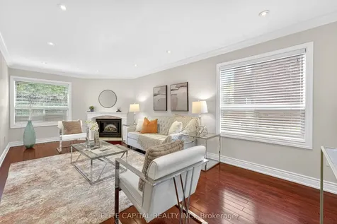 100 Bernard Avenue Richmond Hill ON L4C 9Z5