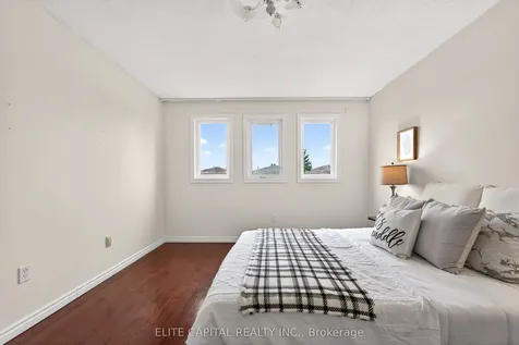 100 Bernard Avenue Richmond Hill ON L4C 9Z5