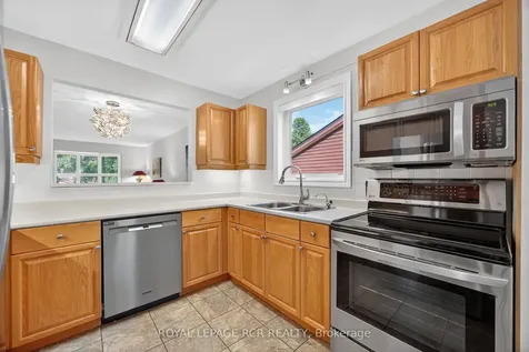 108 Green Briar Road New Tecumseth ON L9R 1R4