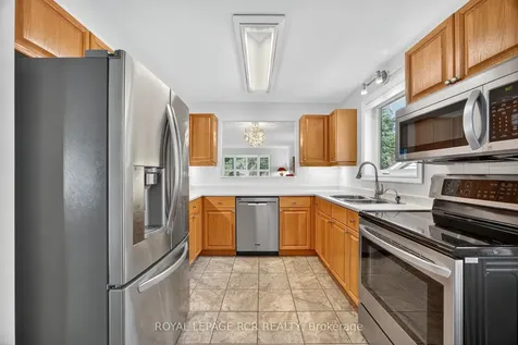 108 Green Briar Road New Tecumseth ON L9R 1R4