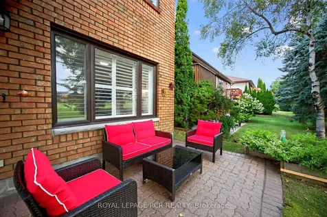 108 Green Briar Road New Tecumseth ON L9R 1R4