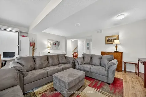 108 Green Briar Road New Tecumseth ON L9R 1R4