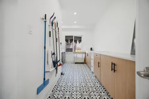 27 Marconi Avenue Vaughan ON L4L 7A6