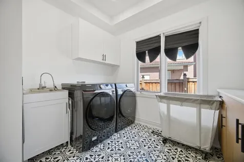 27 Marconi Avenue Vaughan ON L4L 7A6