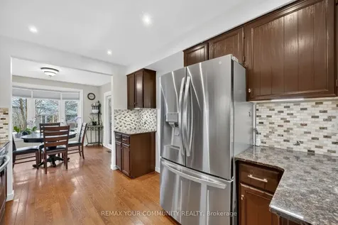 81 Crown Crescent Bradford West Gwillimbury ON L3Z 2M2