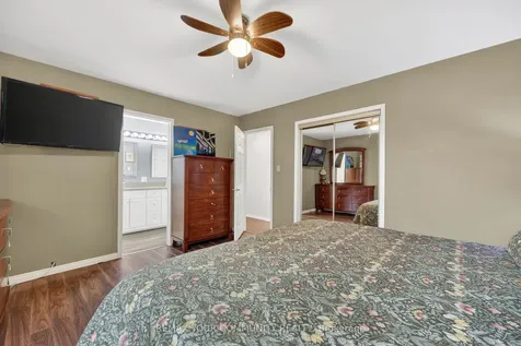 81 Crown Crescent Bradford West Gwillimbury ON L3Z 2M2