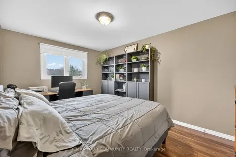 81 Crown Crescent Bradford West Gwillimbury ON L3Z 2M2