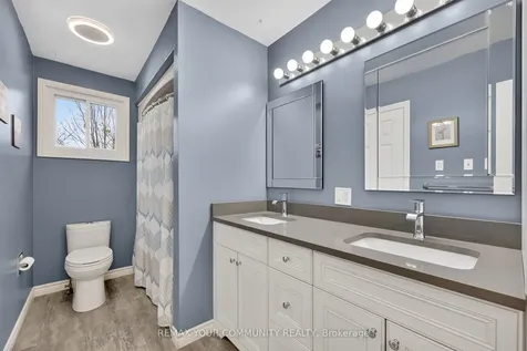 81 Crown Crescent Bradford West Gwillimbury ON L3Z 2M2