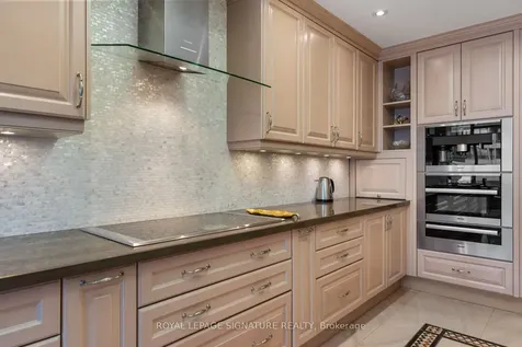 7300 Yonge Street Vaughan ON L4J 7Y5