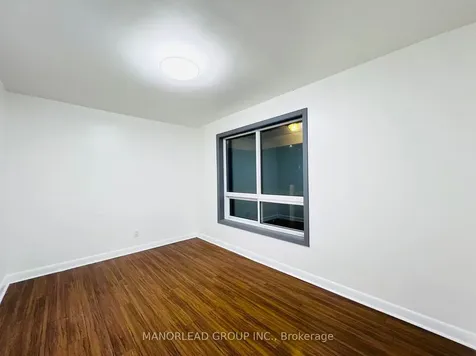 90 Rockport Crescent Richmond Hill ON L4C 2L8
