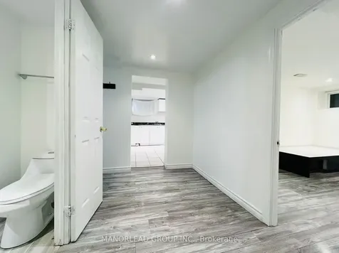 90 Rockport Crescent Richmond Hill ON L4C 2L8