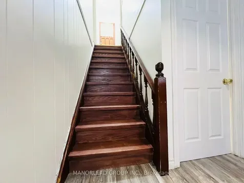90 Rockport Crescent Richmond Hill ON L4C 2L8