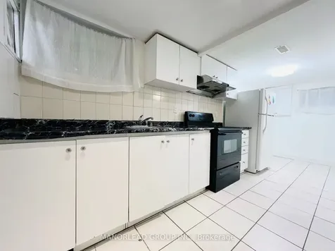 90 Rockport Crescent Richmond Hill ON L4C 2L8