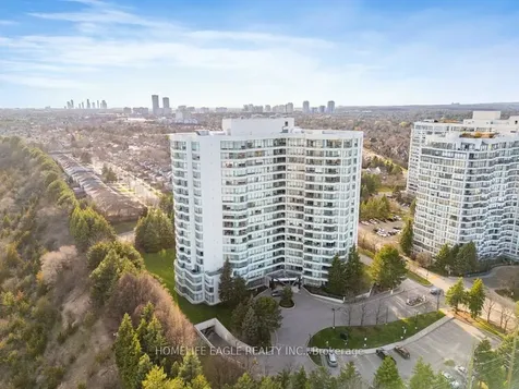 7250 Yonge Street Vaughan ON L4J 7X1
