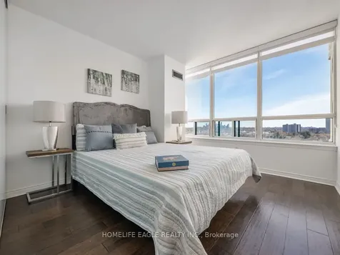 7250 Yonge Street Vaughan ON L4J 7X1