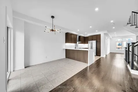 52 Allure Street Newmarket ON L3X 0L2