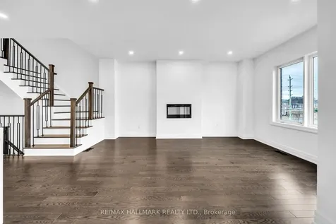 52 Allure Street Newmarket ON L3X 0L2