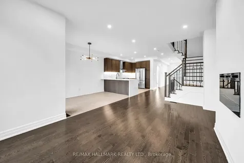 52 Allure Street Newmarket ON L3X 0L2