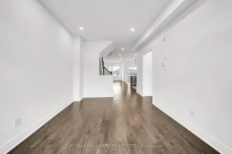 52 Allure Street Newmarket ON L3X 0L2