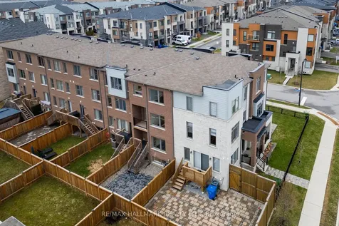 52 Allure Street Newmarket ON L3X 0L2